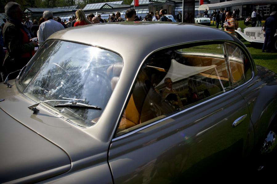  Alfa Romeo 6C 2500 SS Touring Coupe 1948 года  (фото 11 из 23)